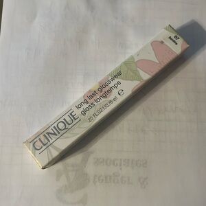 Clinique Long Lasting Glosswear